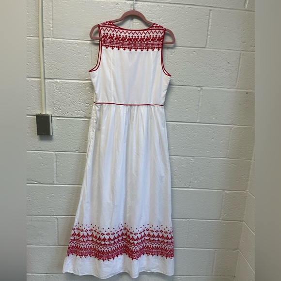 Vineyard Vines White/Red Embroidered Maxidress Sz. 10 NWT - Picture 3 of 7